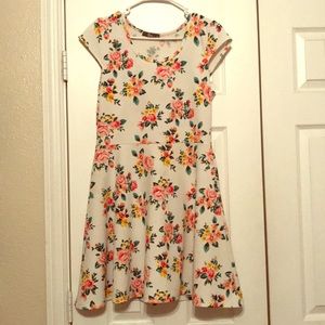 Floral skater dress size xl